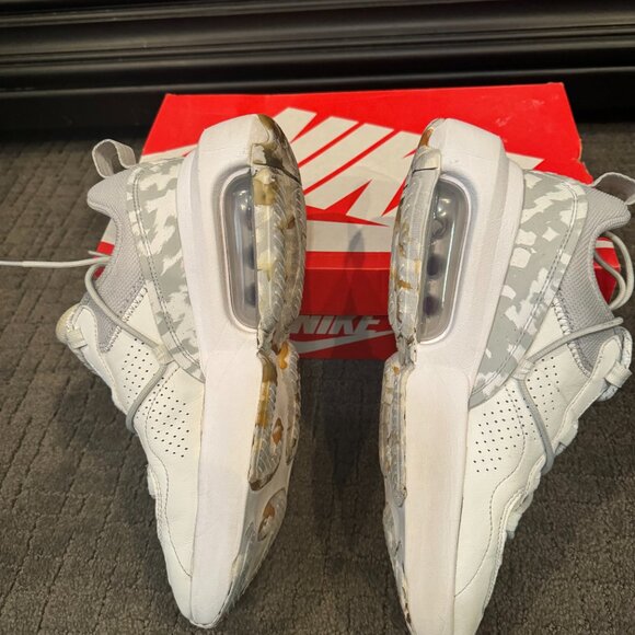 Womens Nike Air Max Viva Summit White gray Sz 7.5 Used - Picture 3 of 5